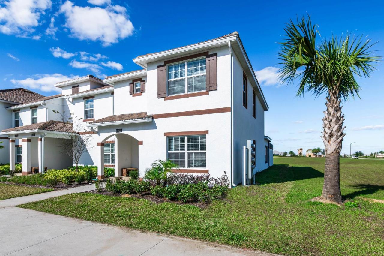 Championsgate Townhome Retreat ดาเวนพอร์ต ภายนอก รูปภาพ